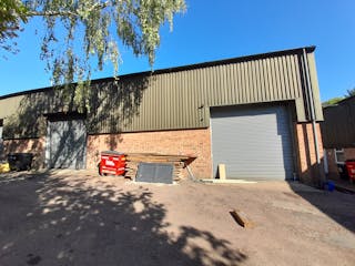 Dolphin Park, Evingar Trading Estate, Whitchurch, Trade Counter / Industrial / Warehouse To Let - 20250808_171228.jpg