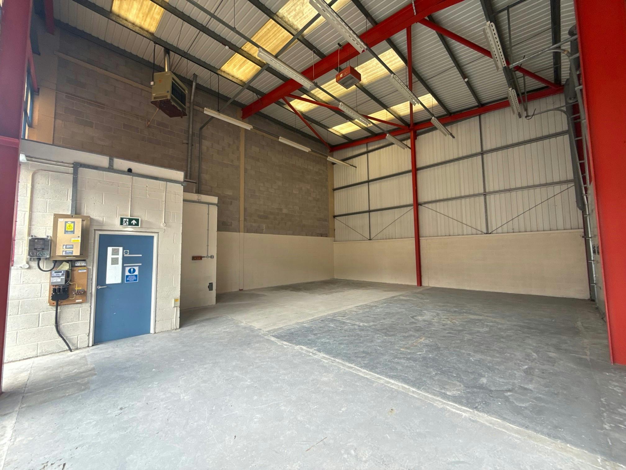 Unit 8 Woodside, South Marston Park, Swindon, Industrial To Let - 4.jpg