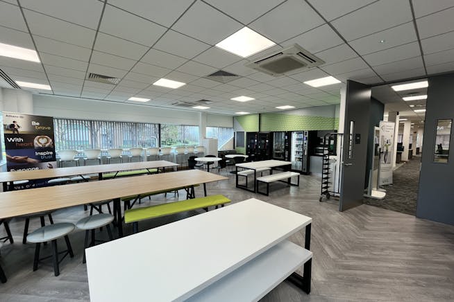 2410 Aztec West, Almondsbury, Bristol, Office To Let - IMG_7851.jpeg 2410 Aztec West, Almondsbury, Bristol, Office To Let - IMG_7851.jpeg