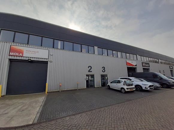 Unit 2A Chineham Point, Basingstoke, Offices To Let - 20250310_124432.jpg