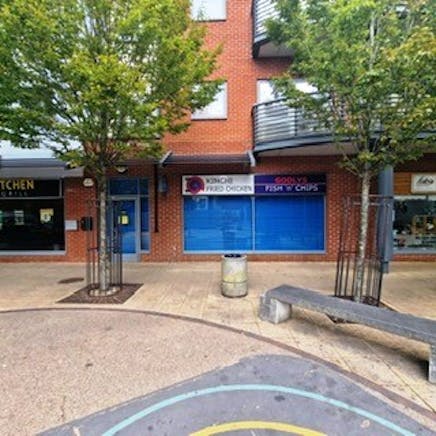 Unit 5 Randal View, Bishopsfield Road, Fareham, Retail / Retail To Let - Picture2  11 10 2023.jpg