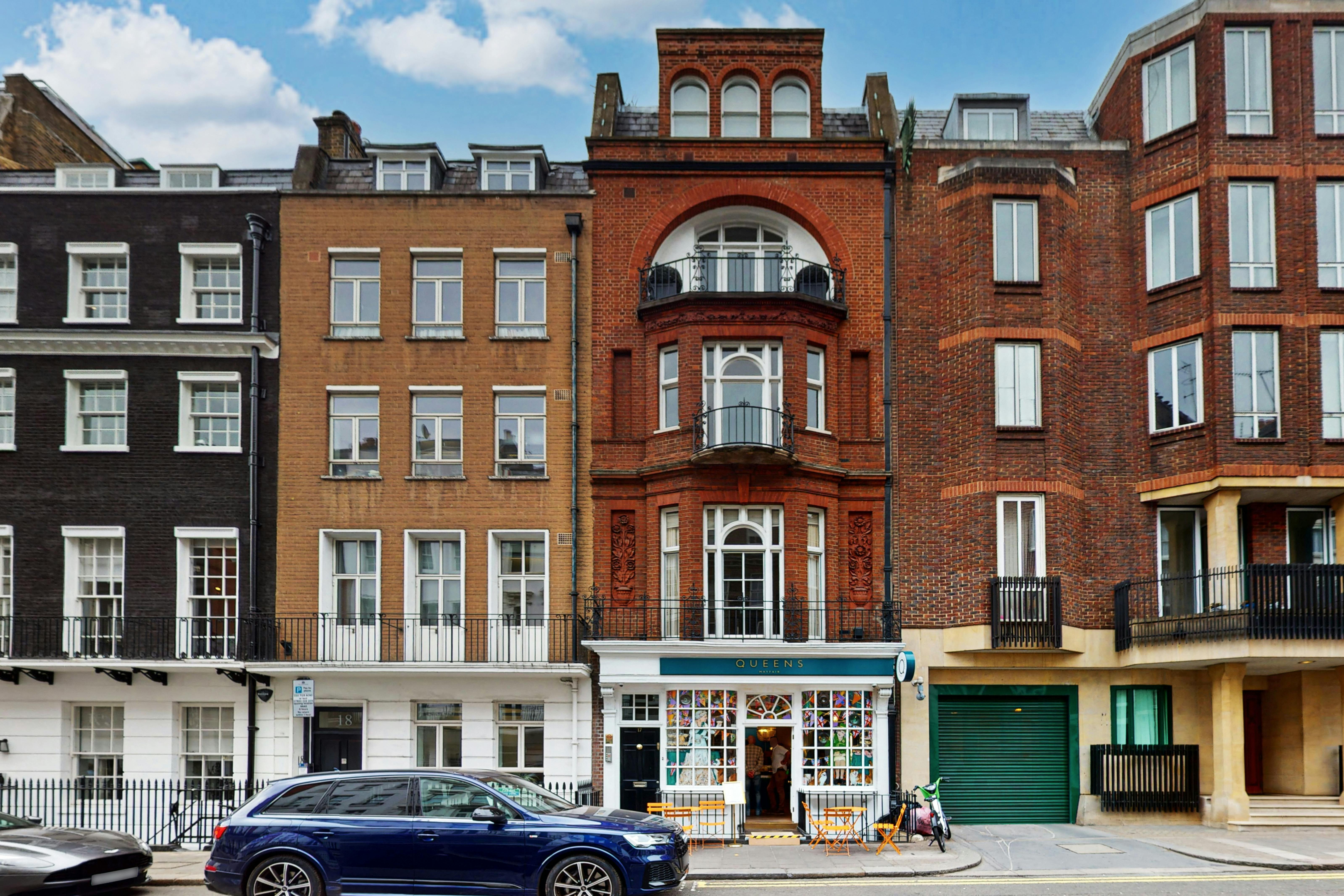 17 Queen Street, London, Offices Lease Assignment - 1.jpg