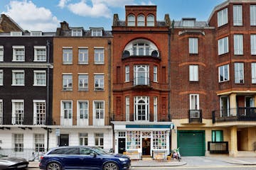 17 Queen Street, London, Offices Lease Assignment - 1.jpg