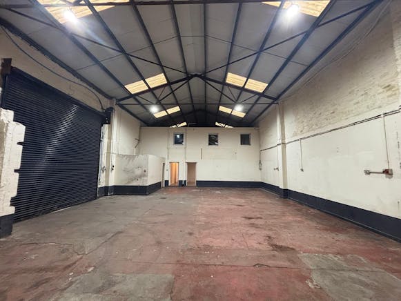 17 Scotts Road, Paisley, Industrial To Let - PHOTO-2026-04-28-09-21-51 2.jpg