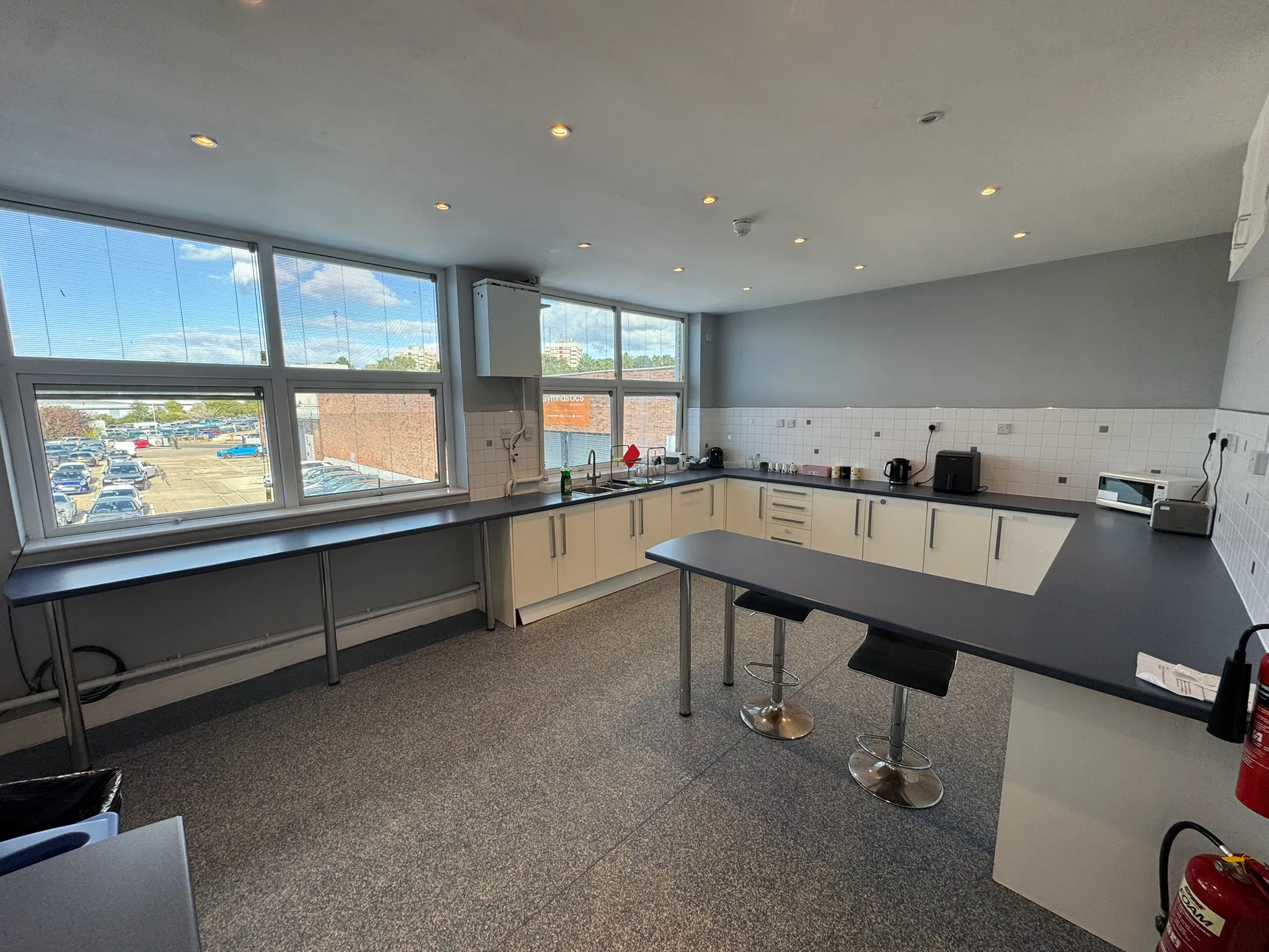 Kirkham House, 5 Whiffler Road