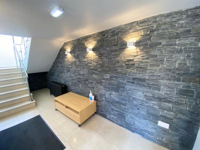 44 London Road, Sevenoaks, Office To Let - PHOTO20250617123631 9.jpg