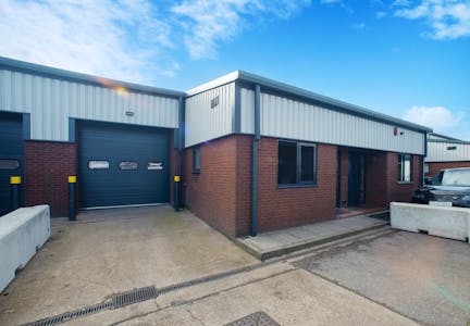 Unit 6 Chesterfield Way, Hayes, Industrial / Warehouse To Let - image.png