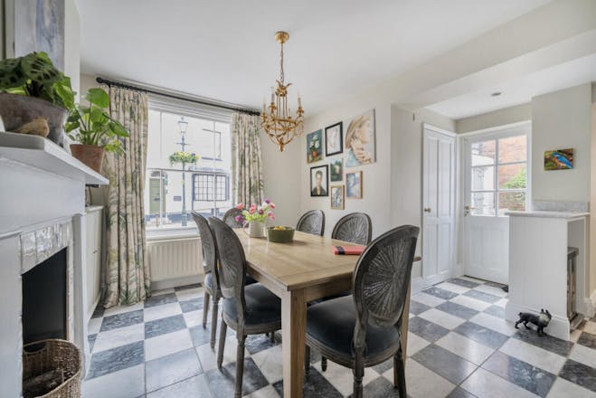 Market Place, 30 Market Place, Henley-on-Thames, Residential For Sale - House 3.jpeg