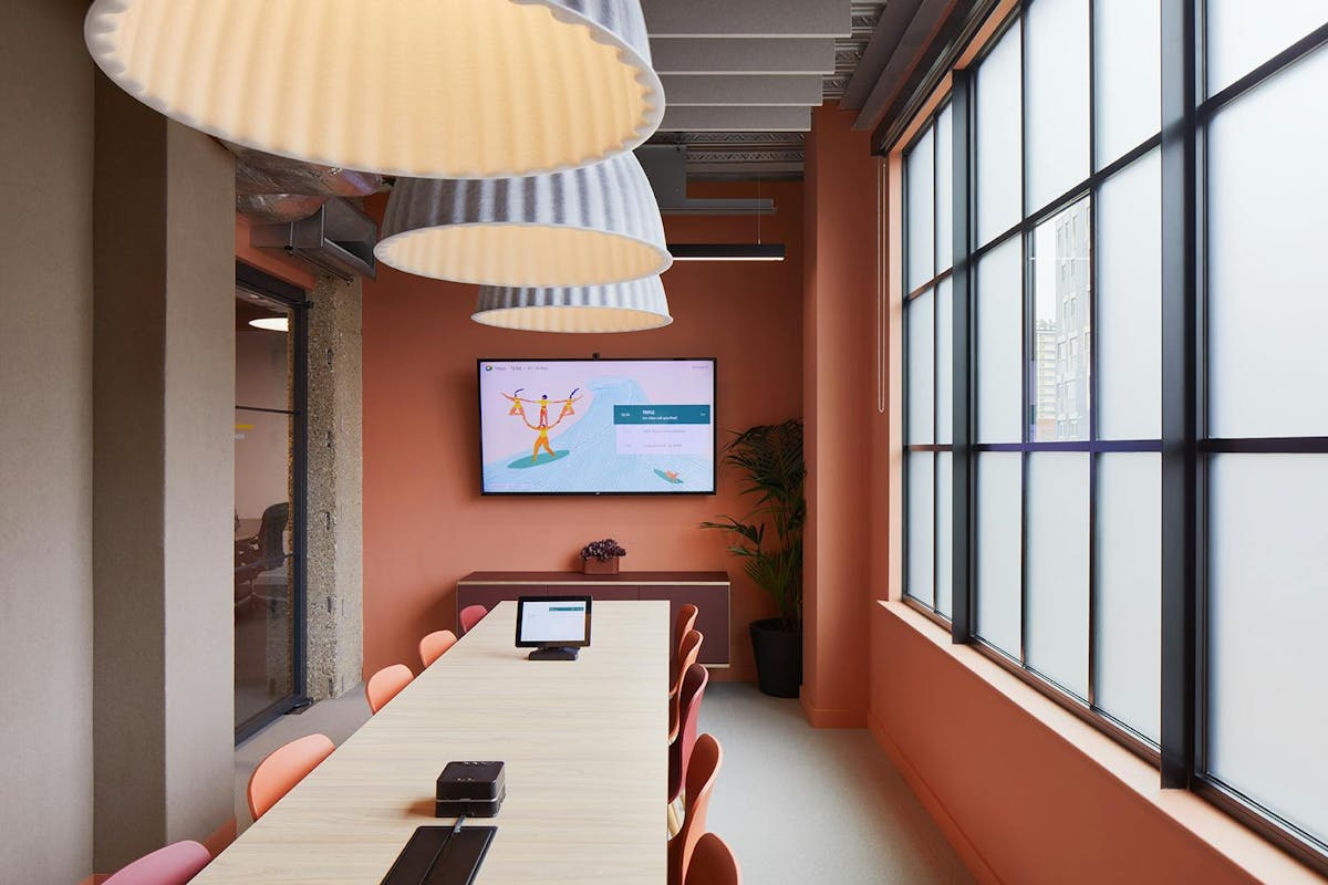 8b91deda6de234cf869b1002012e272c H