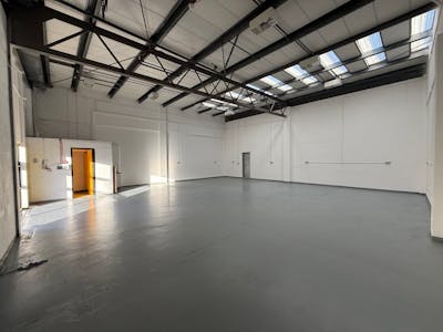 Unit 18B Ash, Kembrey Park, Swindon, Industrial / Warehouse To Let - 2.jpg