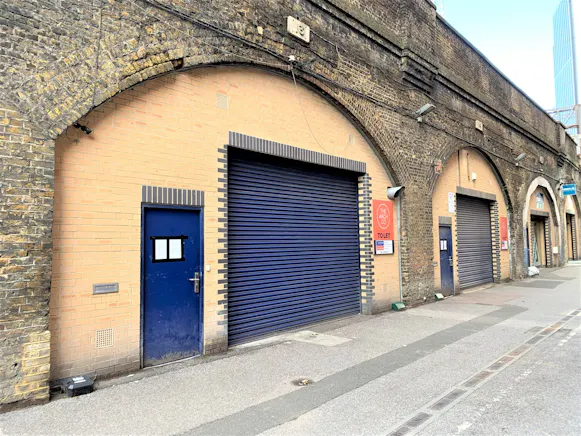Arch 14 Miles Street, Vauxhall, Industrial To Let - IMG_0314.JPEG