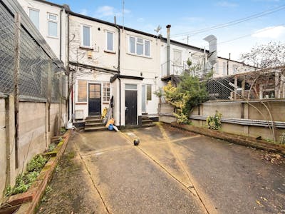 273 Kiln Road, Benfleet, Investment For Sale - 98ca6b3a-WhatsApp 20Image 202026-02-18 20at 202.42.58 20PM 20 282 29.jpeg