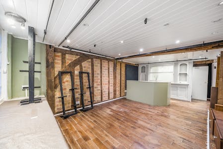 7 High Street, Pinner, Investment / Office / Retail For Sale - 1244588 3.jpg