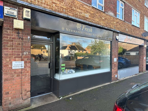 121 Freshfields, Newmarket, Retail To Let - 4.jpg