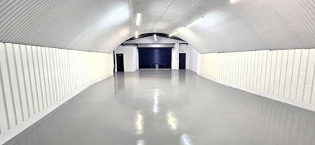 Arch 34 & Arch 35, Bow Triangle Business Estate, London, Industrial To Let - 20260501_191422 - Edited.jpg