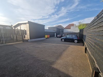 347 Eastwood Road, Rayleigh, Investment / Office / Retail For Sale - IMG20250918WA0013.jpg