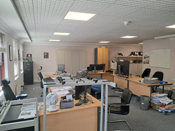 First Floor, 4 Cheapside Court, Ascot, Offices To Let - 1000001938.jpg