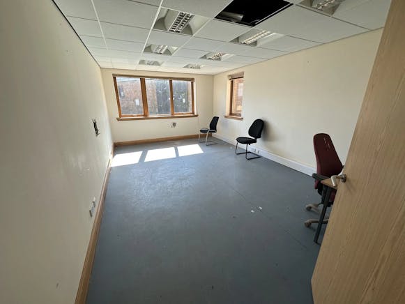 Hunter Street, Auchterarder, Industrial / Offices To Let - image.png