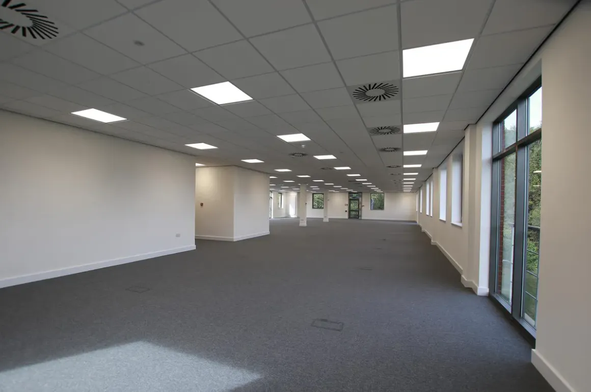 1 Sterling Court, Leeds, West Yorkshire, WF3 1EL