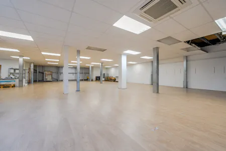 Unit 405 Centennial Park, Borehamwood, Industrial Lease Assignment - 1393201-3-6968c5e82a275.jpg