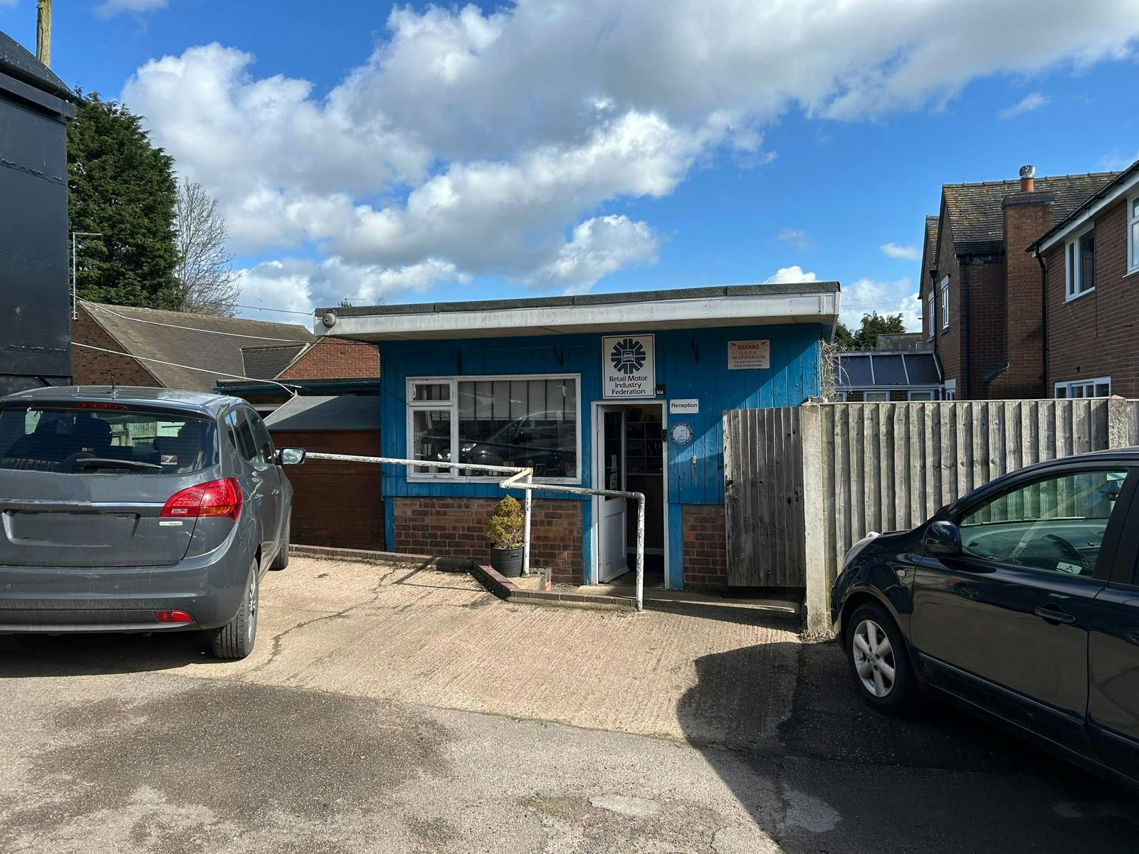 AJ & H Wright, Clyde Villa, Stafford, Motortrade For Sale - 3