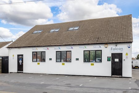 The Old Bakery, Lower Gower Road, Royston, Industrial/Logistics / Investment For Sale - IMG_4601HDR.jpg