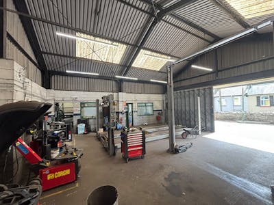Former ATS Centre, Torquay, Industrial For Sale - IMG_2458.JPEG