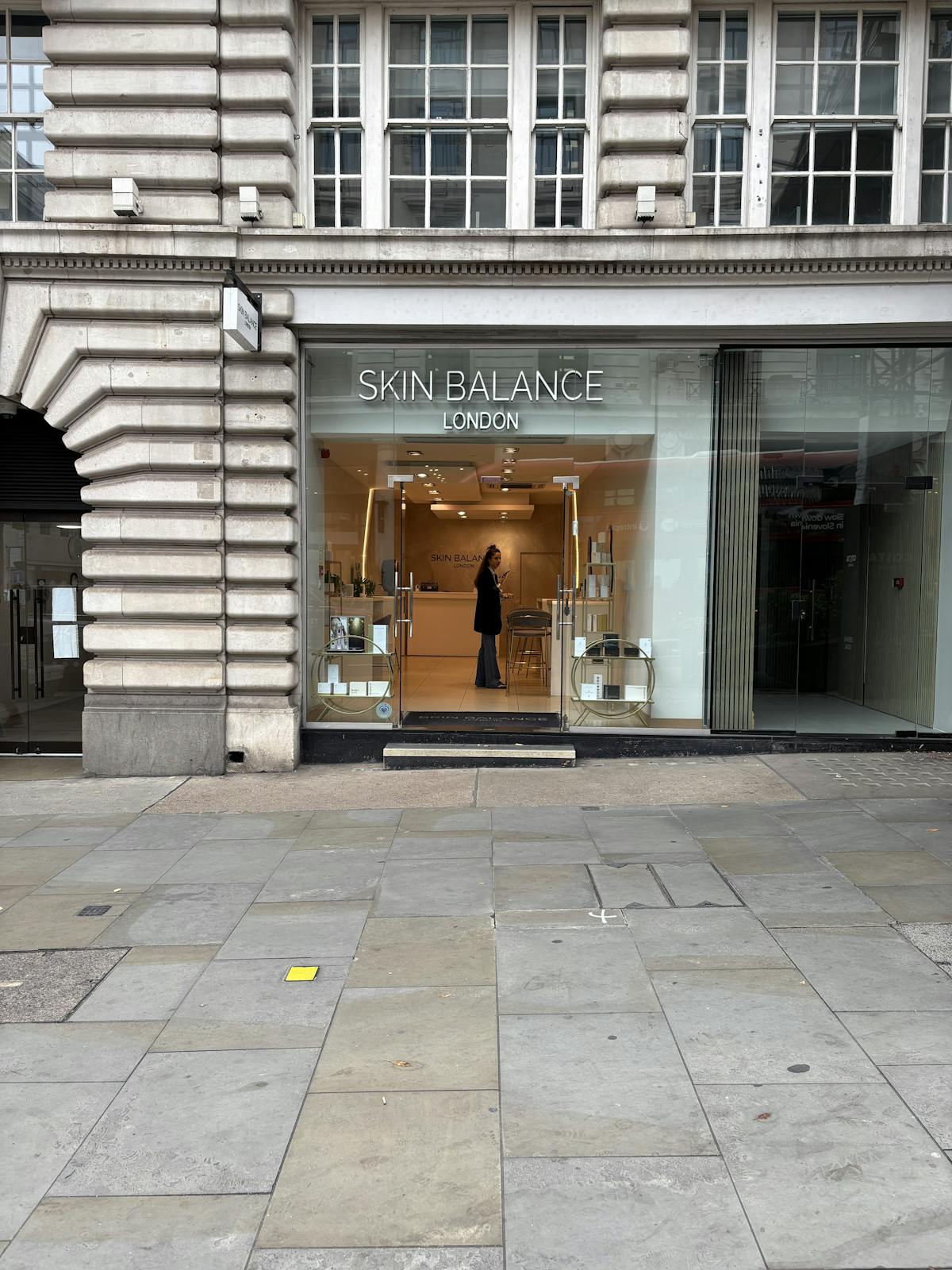 8c2e984e43c438ee0a01b465c7fe94c7 20251015 094648108 Ios