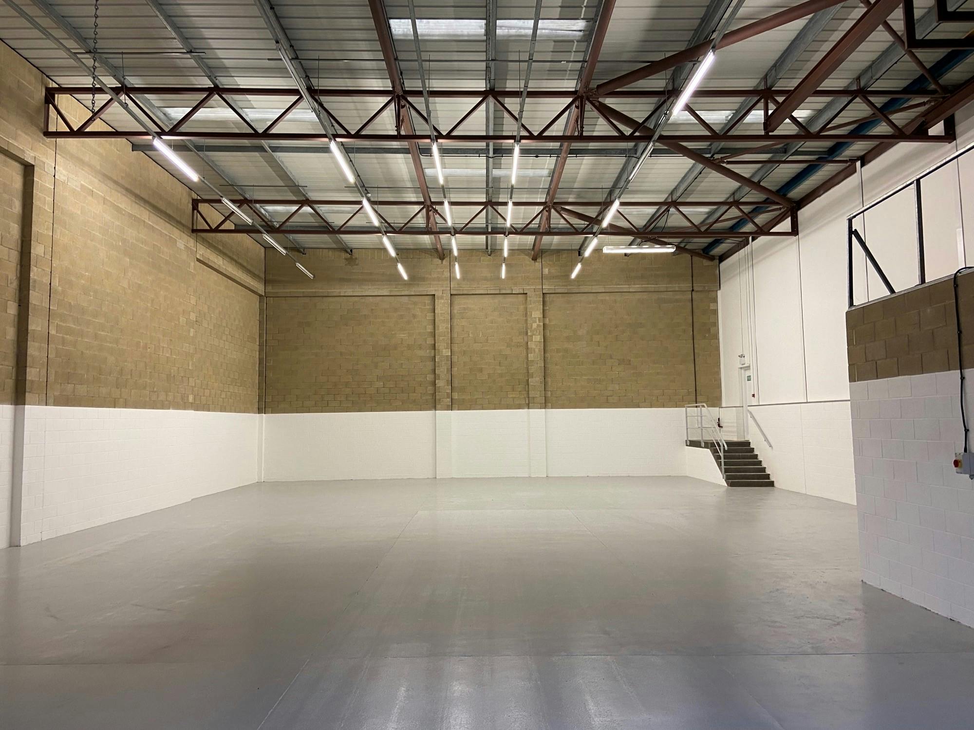 Unit 14 Birch, Kembrey Park, Swindon, Industrial To Let - Internal 2.jpg