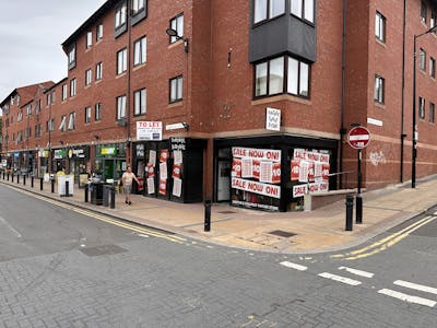 Unit 11/12 Eldon Court, 96/98 Devonshire Street, Sheffield, Cafe (A1) / Class E Retail / Leisure / E (Commercial / Business / Service) / Hot Food Takeaway / QSR / Retail / High Street Retail / Retail - In Town To Let - 20250701_151740373_iOS.jpg