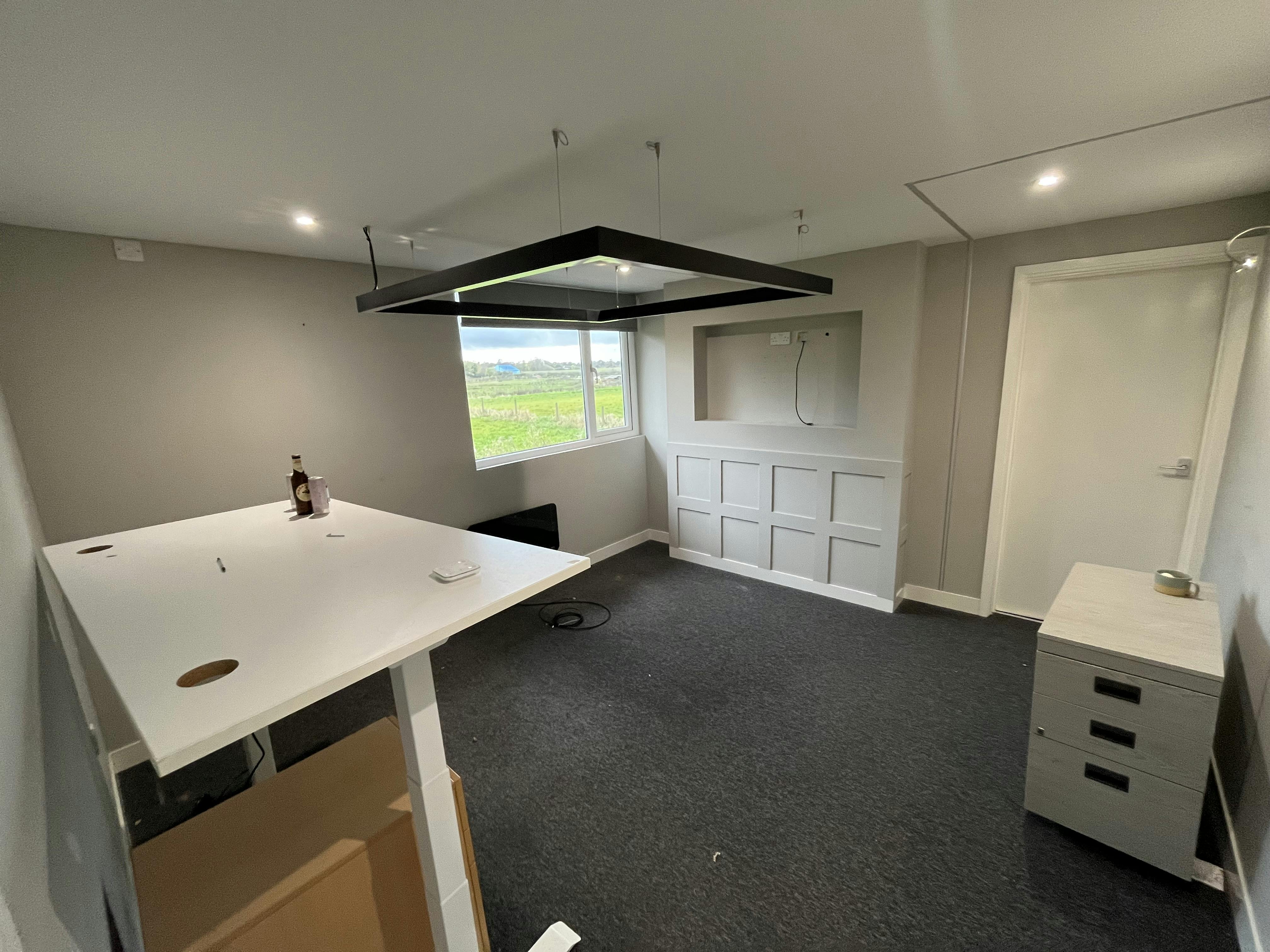 37-39 Knutsford Road, Alderley Edge, Offices To Let - IMG_8167.JPG