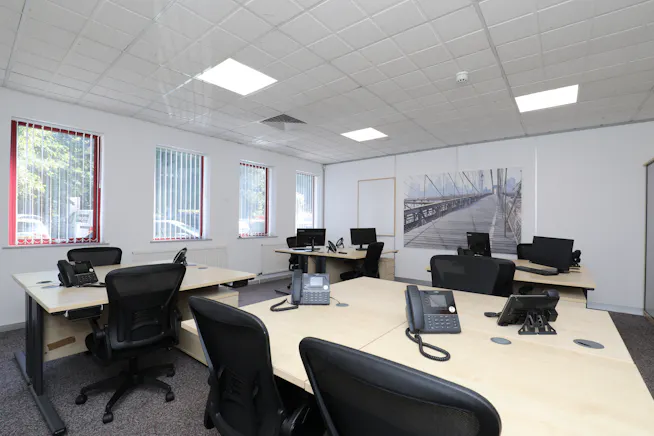 Alexandra Gate Business Centre, Cardiff, Offices To Let - B3 b.jpg