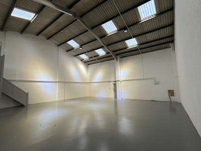 Unit 2271L, Dunbeath Road, Elgin Industrial Estate, Swindon, Industrial / Warehouse To Let - 3.jpg