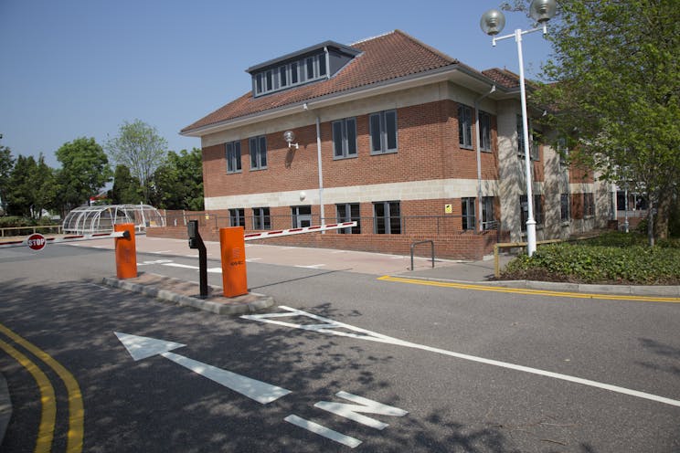 Kingslea House, Bay Tree Avenue, Leatherhead, Offices To Let / For Sale - _36C0489.jpg