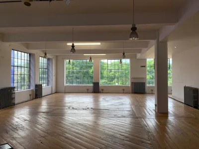 The Vale Studios, 231 The Vale, London, Industrial/Logistics / Office To Let - 231 2nd Floor 1.jpg