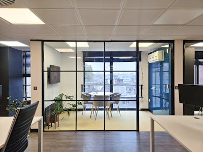 120 Aldersgate Street, Priory Fields House, London, Office To Let - 20241107_093356.jpg