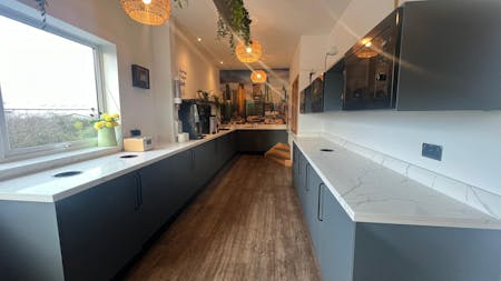 Woodland Place, Wickford, Office To Let - 5770342f237a4a3aa041430abff84c28.jpg