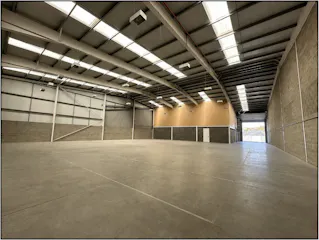 Unit 5 Chaffinch Business Park, Beckenham, Industrial To Let - Picture2.jpeg