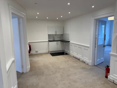 1 New Square, London, Office To Let - General (3).jpeg