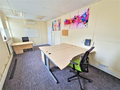 Maxron House, Stockport, Office To Let - 20230823_125949 2.jpg