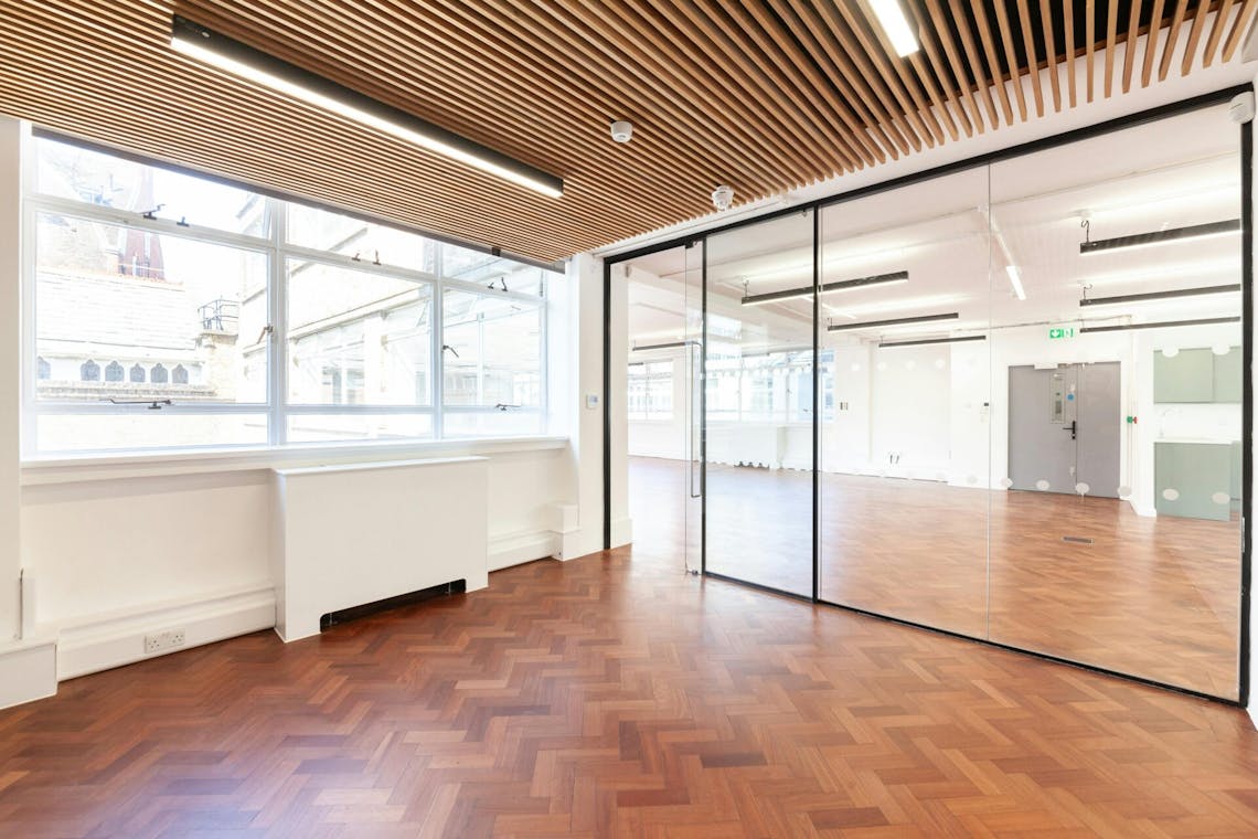 23 Eastcastle Street, London, Office To Let - 1e57085888b6ddea6d9da35cab5c1a3d2ndfloorwest061920x1280.jpg