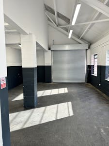 11 Brook Lane Business Centre, Brook Road South, Brentford, Industrial/Logistics Lease Assignment - 292E1CCFB42345A1A38A49D15A4A2A30.jpeg