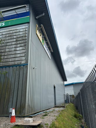 Former ATS Centre, Unit 14 Carn Brae Lane, Redruth, Industrial To Let - IMG_2516.JPEG