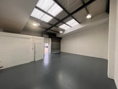 13 Artesian Industrial Estate, Stonebridge, Industrial To Let - IMG_5959.jpeg