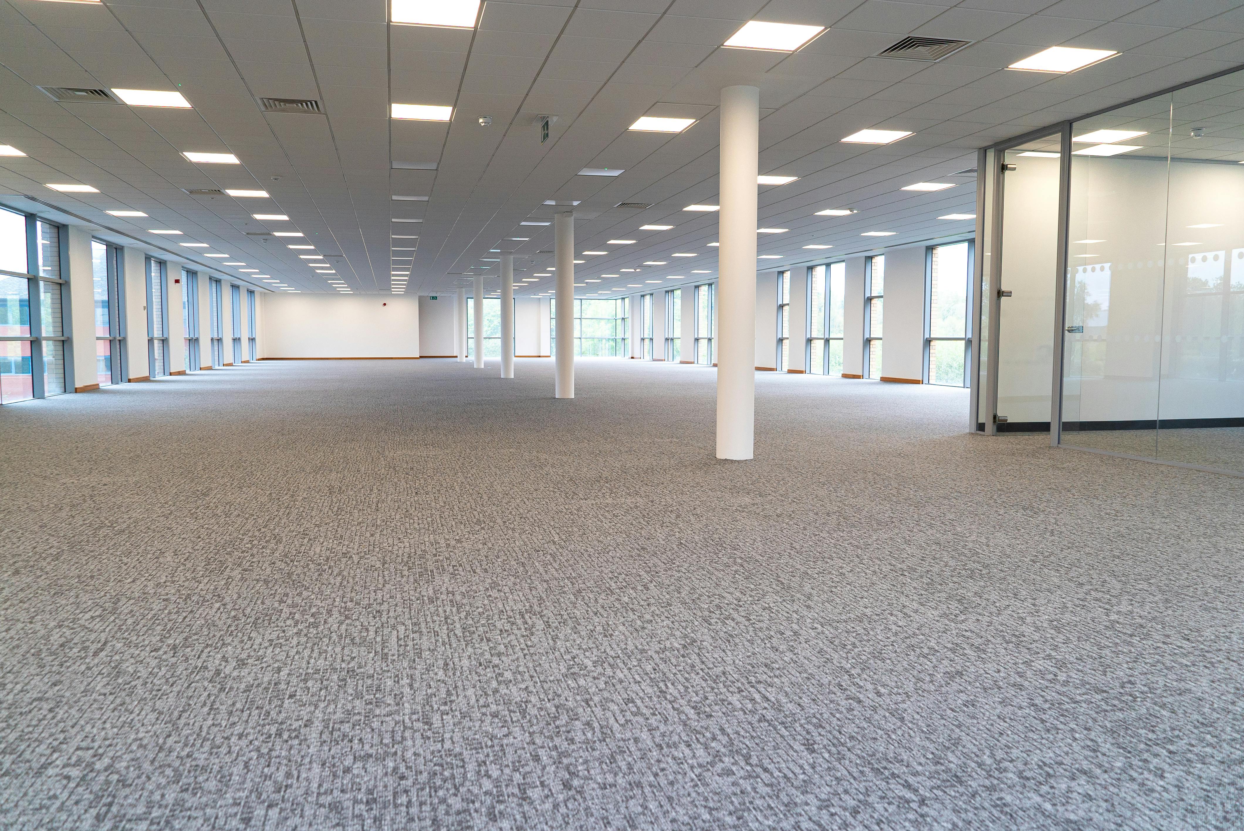 Fleet 27, Fleet, Offices To Let - DSC06806.jpg