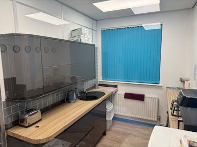 3 The Oaks, Redditch, Office For Sale - IMG_5861.JPG