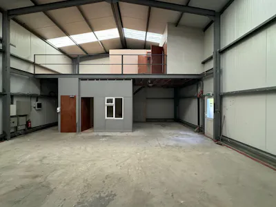 Warehouse Unit, Ballynagaul, Glanmire, Industrial To Let - 12.jpg