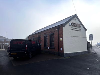 Griffin Bridge House, Netherton, Office To Let - p14.jpg