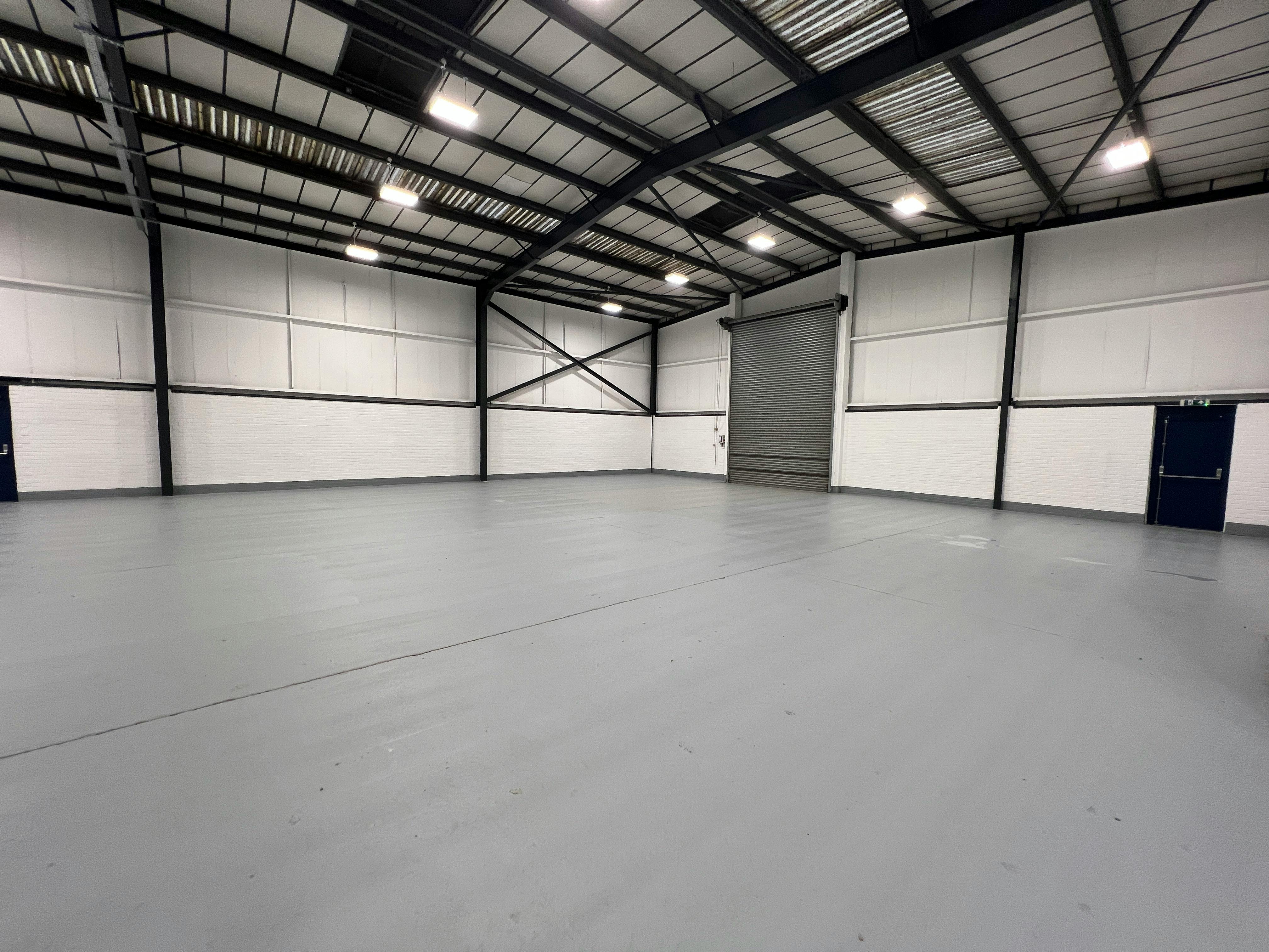 Industrial Unit in Eastleigh - photo 4