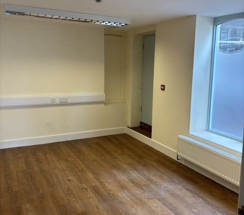 28 High Street, Ringwood, Office To Let - IMG_5813.JPEG